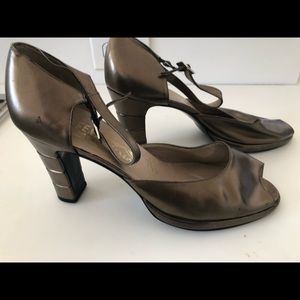 Ferragamo sandal / 10 AA